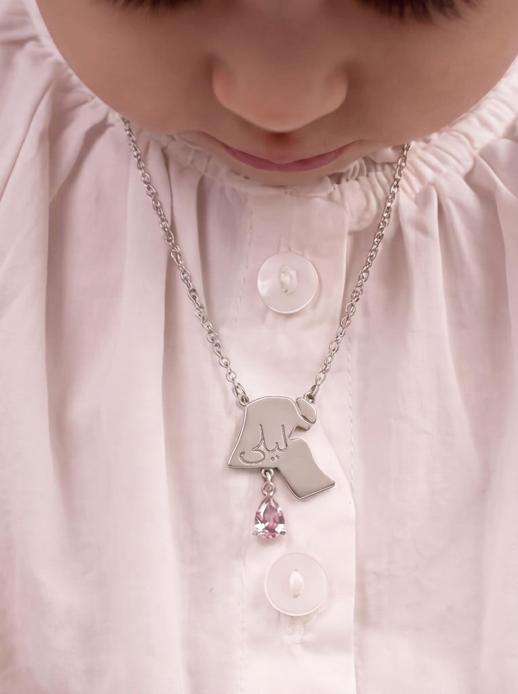 قلادة الكويت الفضيه